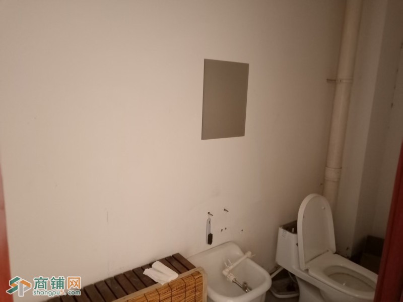 编号25101运河区宏宇城A区临街门市房东直租图4