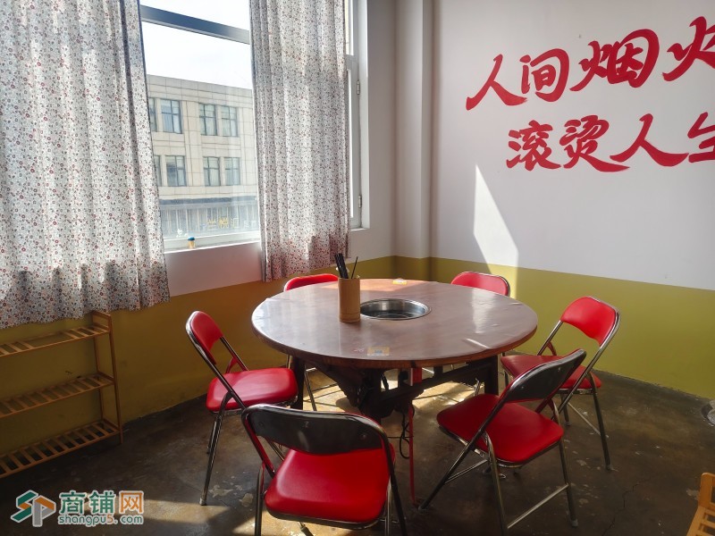 编号253河间市手拉手汽配城精装600平餐饮转让图3