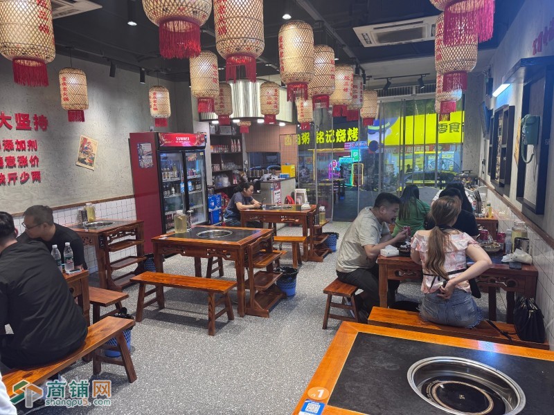 W龙华区大浪元芬社区旺铺转让图4