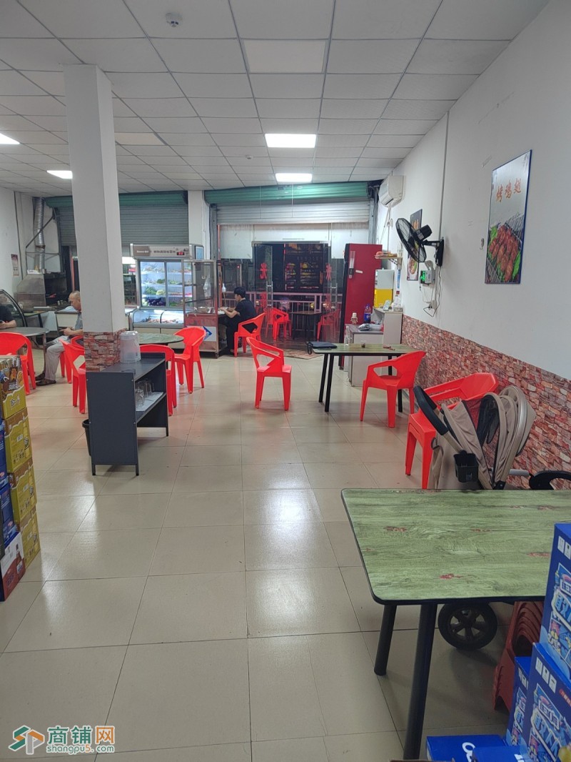 深圳宝安石岩料坑大道小地桌烤肉店旺铺转让W图3