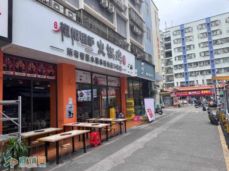 W南山西丽366大街附近餐饮旺铺转让图3