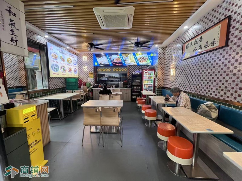 w罗湖区松园西街粤汇味餐饮店旺铺转让图3