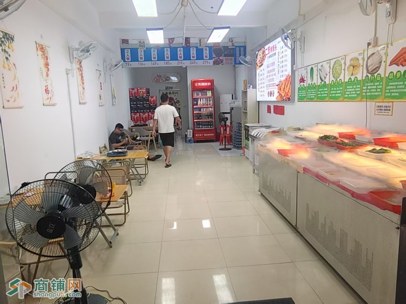 W龙岗区龙东社区龙东商业城一楼烧烤/东北菜/宵夜/大排档/火锅/烤骨头餐饮低价转让图3