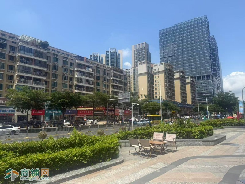 W宝安餐饮店整体优价转让图3