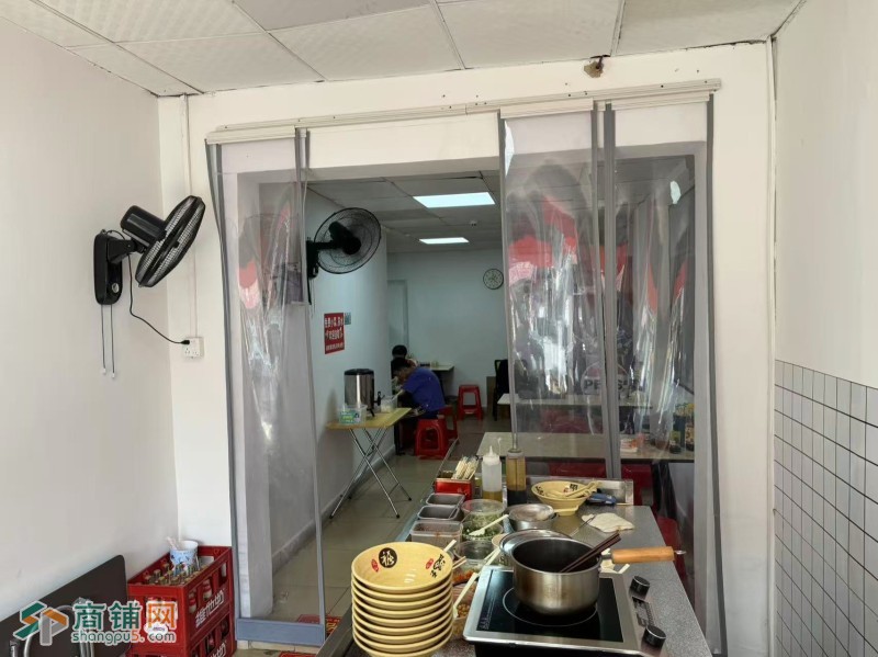 W坪山区大型工业区包围临街早餐店汤粉店转让图2