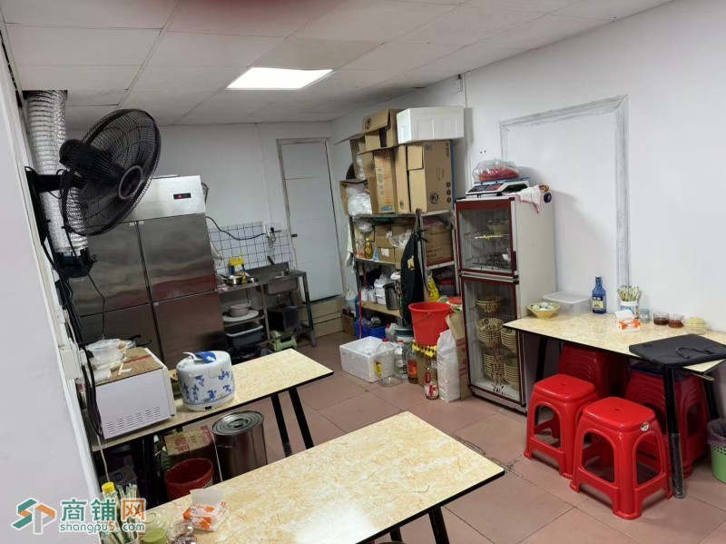 W坪山区大型工业区包围临街早餐店汤粉店转让图5