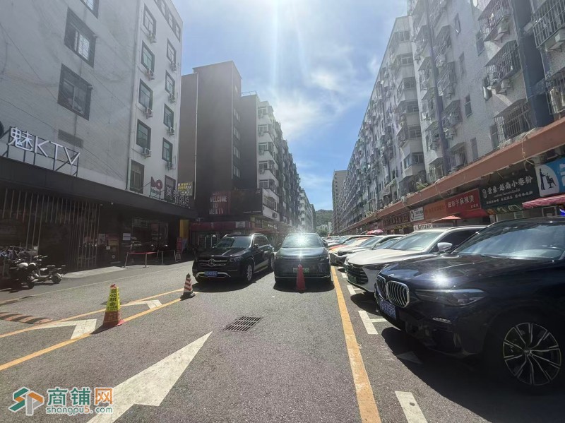 W南山餐饮店整体优价转让图2