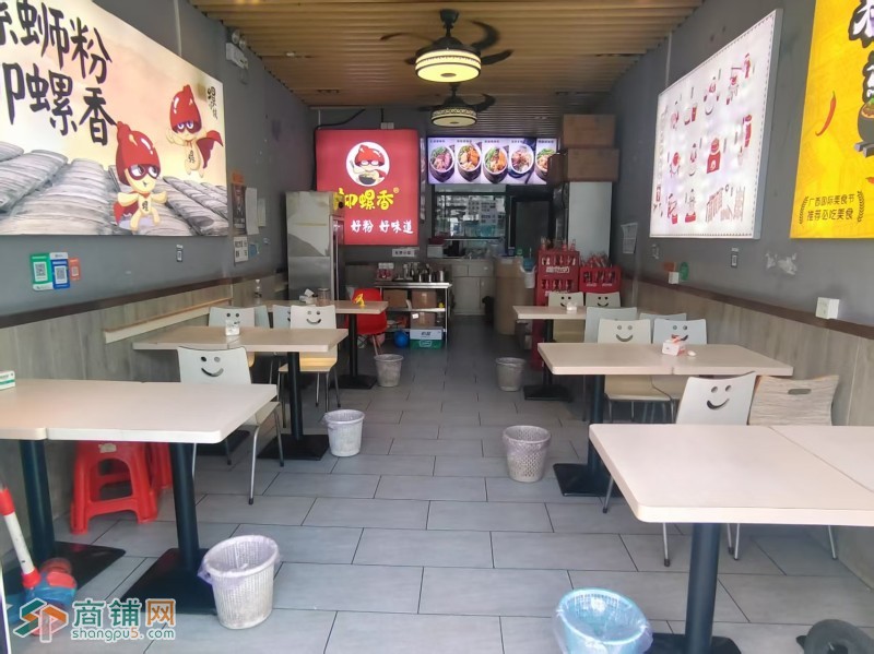 W龙岗区宝龙街道风临四季小区一楼旺铺转让/螺蛳粉/粉面/餐饮/低价转让图2