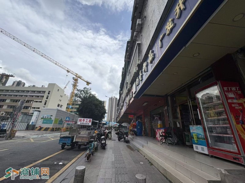 龙华区锦绣花园旺铺转让w图3