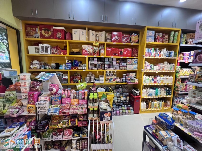W龙华观澜湖街道懿花园开心屋商行旺铺转让图3