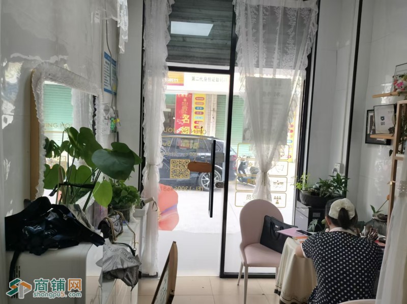 w石岩，七棠美学轻医美店图3