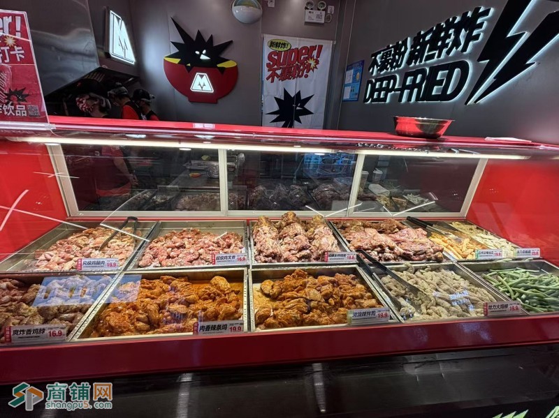 商场盈利中品牌连锁小吃店低价转让图3