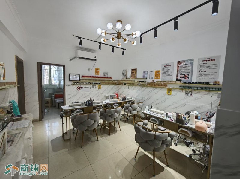 w罗湖区 UGIRL有个美甲(笋岗大厦店)图2