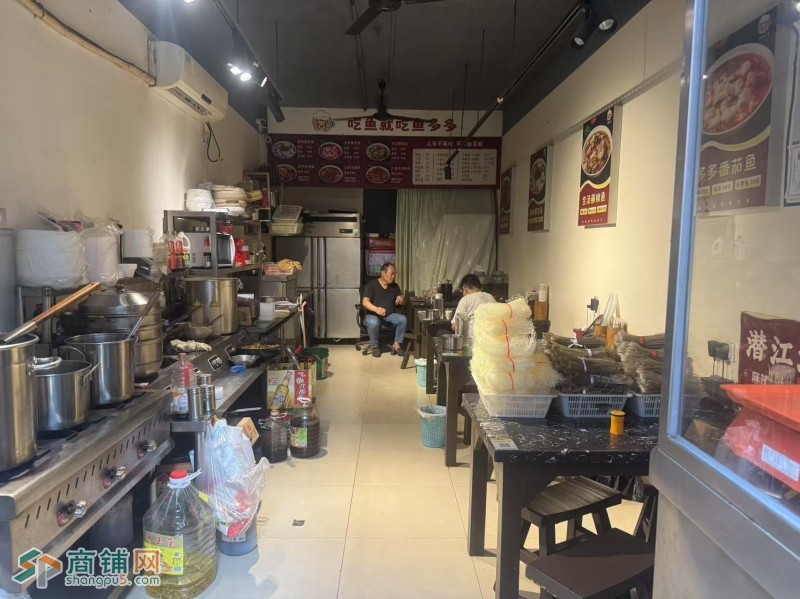 W罗湖餐饮店整体优价转让图2