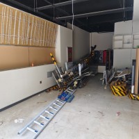 编号25143运河区凤凰城B区临街210平门市出租
