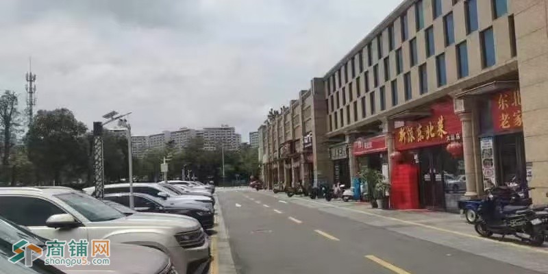 W龙岗洗车店整体优价转让图3