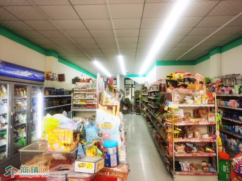 W铁西区中粮美悦府小区口第一家超市出兑带驿站图4