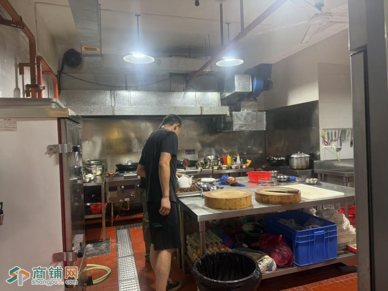 W坪山餐饮店整体优价转让图2