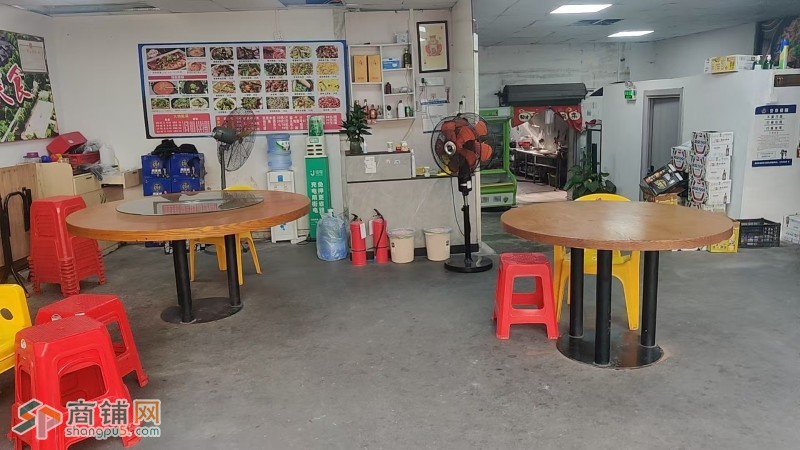 W龙岗区麻地康乐小学旁旺铺餐饮店转让图2