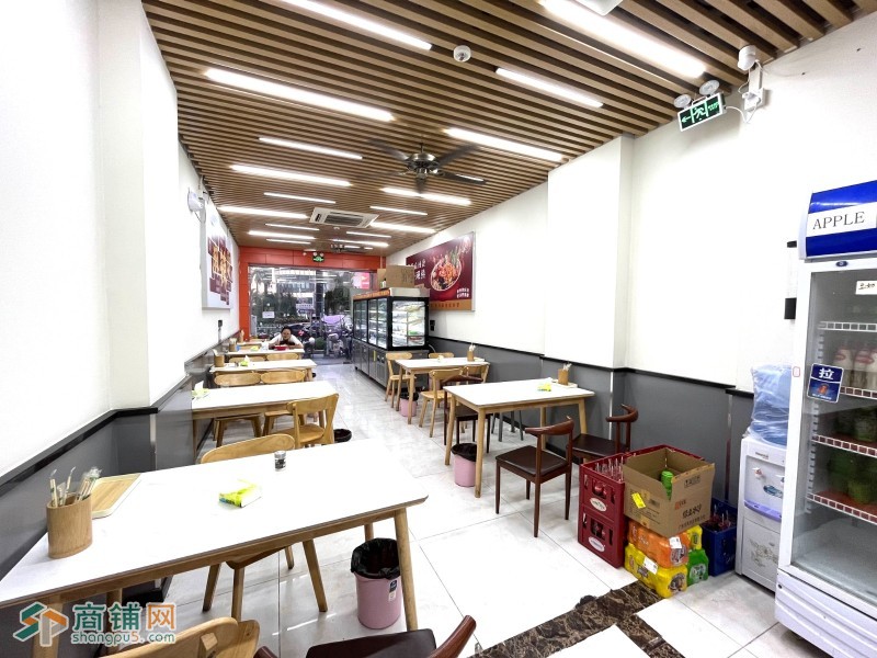 w龙华区 超哥麻辣烫 临街旺铺转让图3
