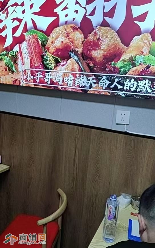 出租铁西九路市场临街门面图3