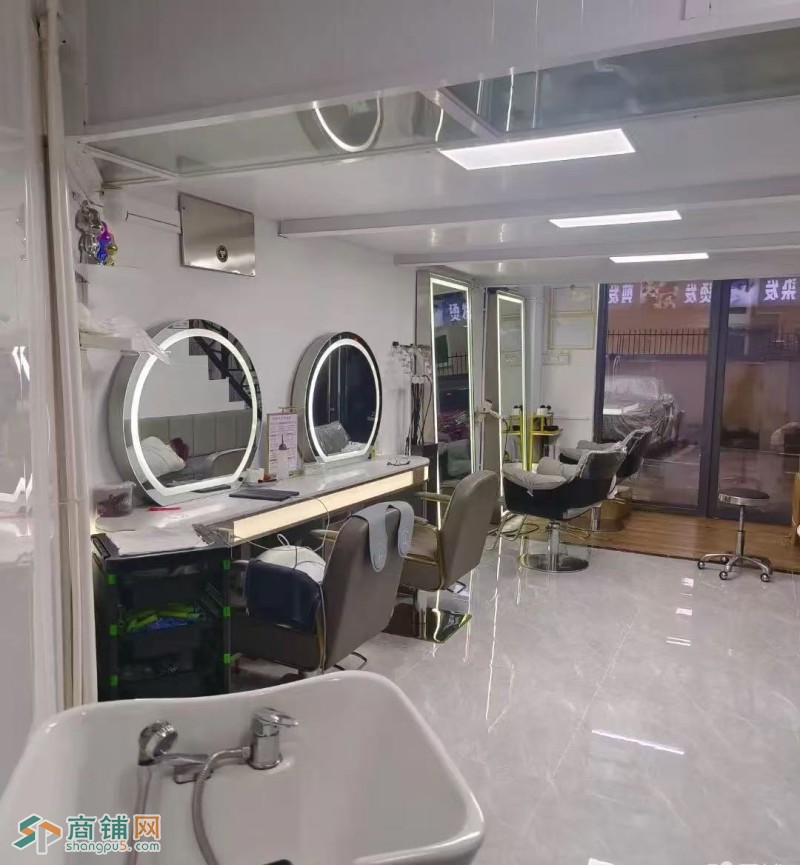 w龙岗区 丝美理发店 旺铺转让图4