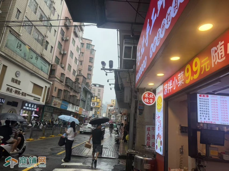 W龙岗餐饮店整体优价转让图2