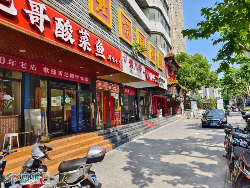 宜山路地铁口旺铺招租图2