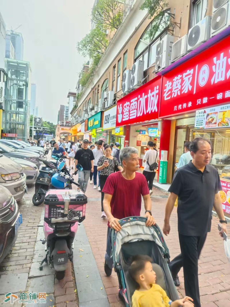 W南山区广西米粉馆店整体优价转让图4