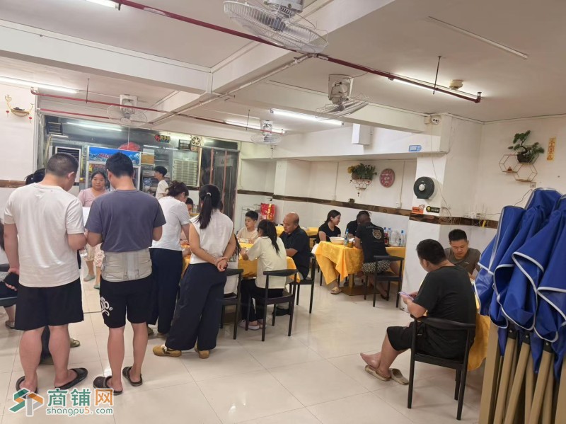 龙岗区爱联一街汉味土菜馆旺铺低价转让W图2