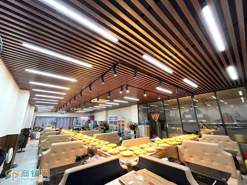 w宝安区 转转火锅 盈利旺铺转让图2