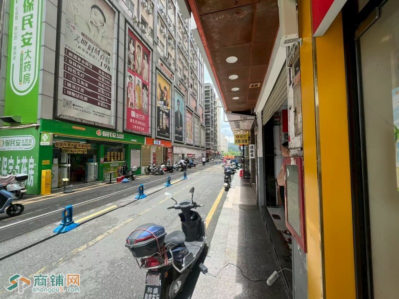 W龙华四川卤菜旺铺转让图2