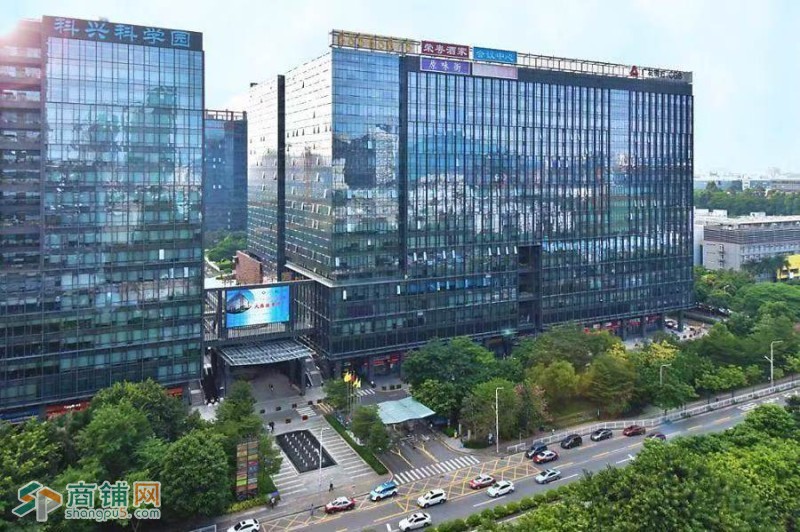 宝安兴业路前海科兴科学园大型商场入口处档口低价转让w图6