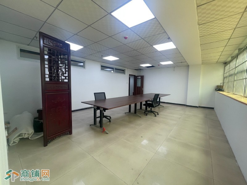 中心广场写字楼图5