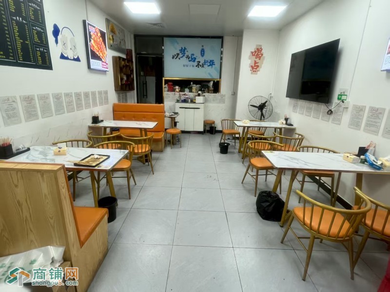 W龙岗区四联腾昌花园餐饮店/烧烤/小炒/夜宵/旺铺/捡漏/低价转让图3