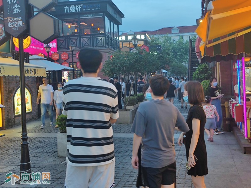 闵行商铺出租 七宝步行街商铺出租 闵行沿街门面出租 七宝景点夜宵步行街图3