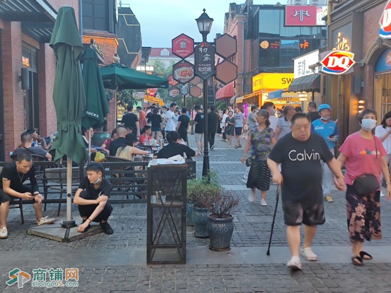 闵行商铺出租 七宝步行街商铺出租 闵行沿街门面出租 七宝景点夜宵步行街图4