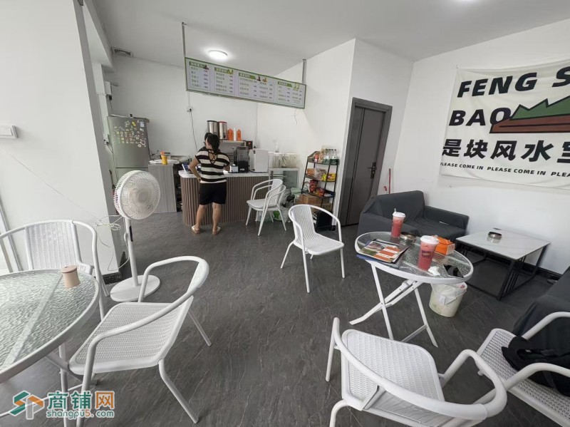 宝安区松岗街道大型商场旁的旺铺奶茶店转让w图2
