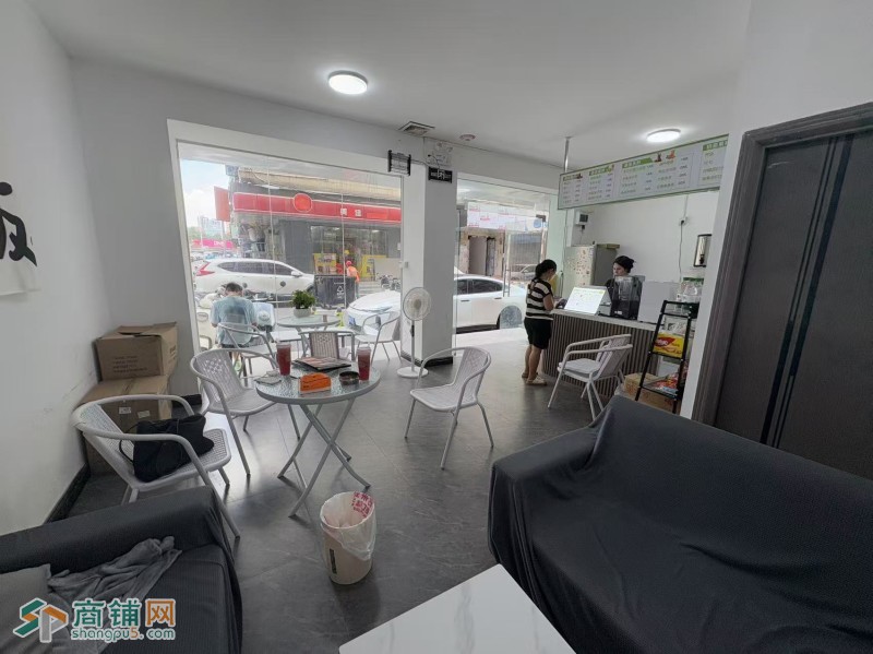 宝安区松岗街道大型商场旁的旺铺奶茶店转让w图3
