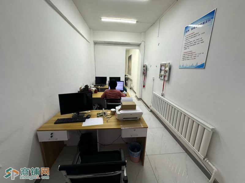 大东区107中学旁 临街商铺100平一二楼精装出兑图3