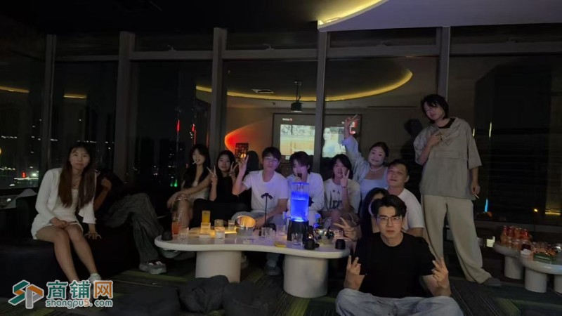 W龙华区旭联国际中心轰趴馆/聚会屋/小酒馆/旺铺/捡漏/低价转让图5