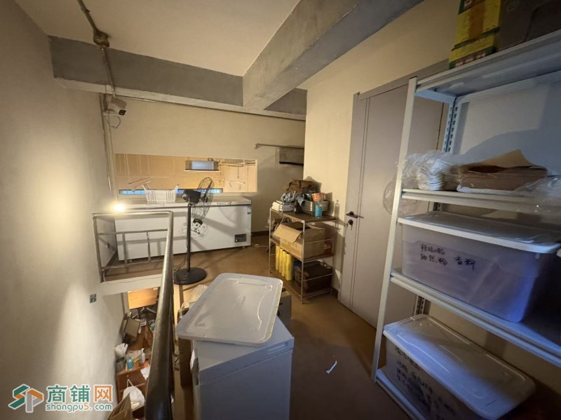 龙华区建达路旺铺装修好店转让w图4
