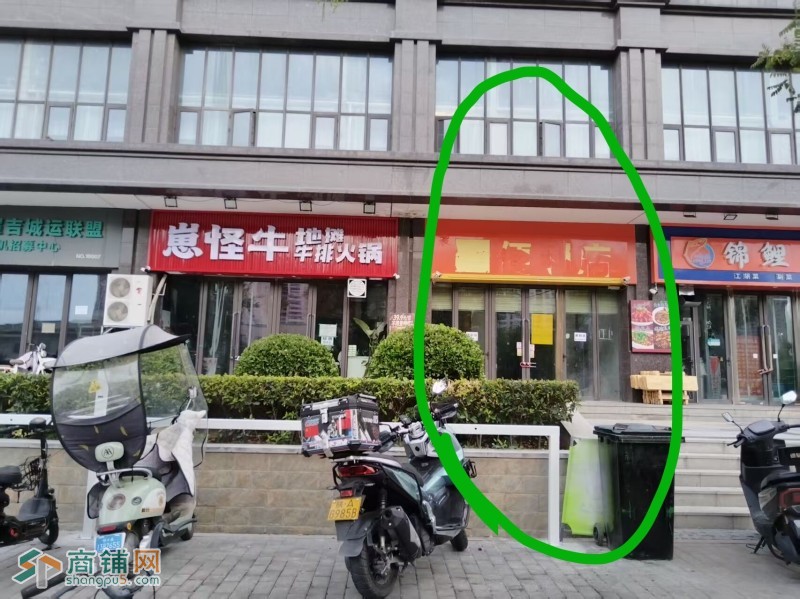 韦曲南地铁口临街商铺出租图3