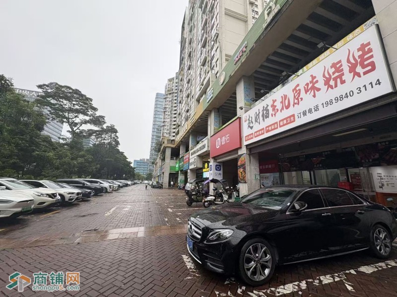宝安区西乡旺铺餐饮店转让w图2