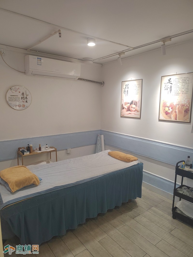 深圳公明广场地铁口B出口旁几百米.整脊养生馆旺铺转让W图4