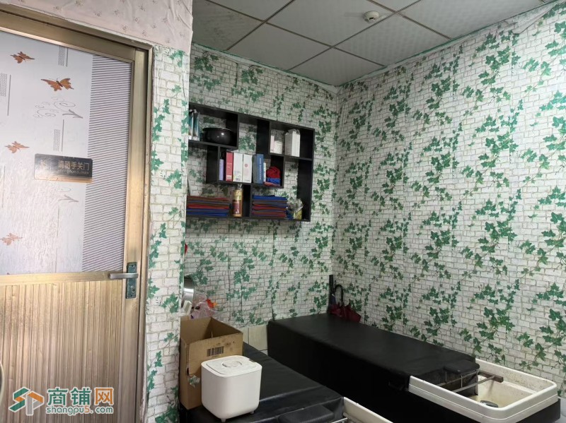 W龙岗美发店整体优价转让图2