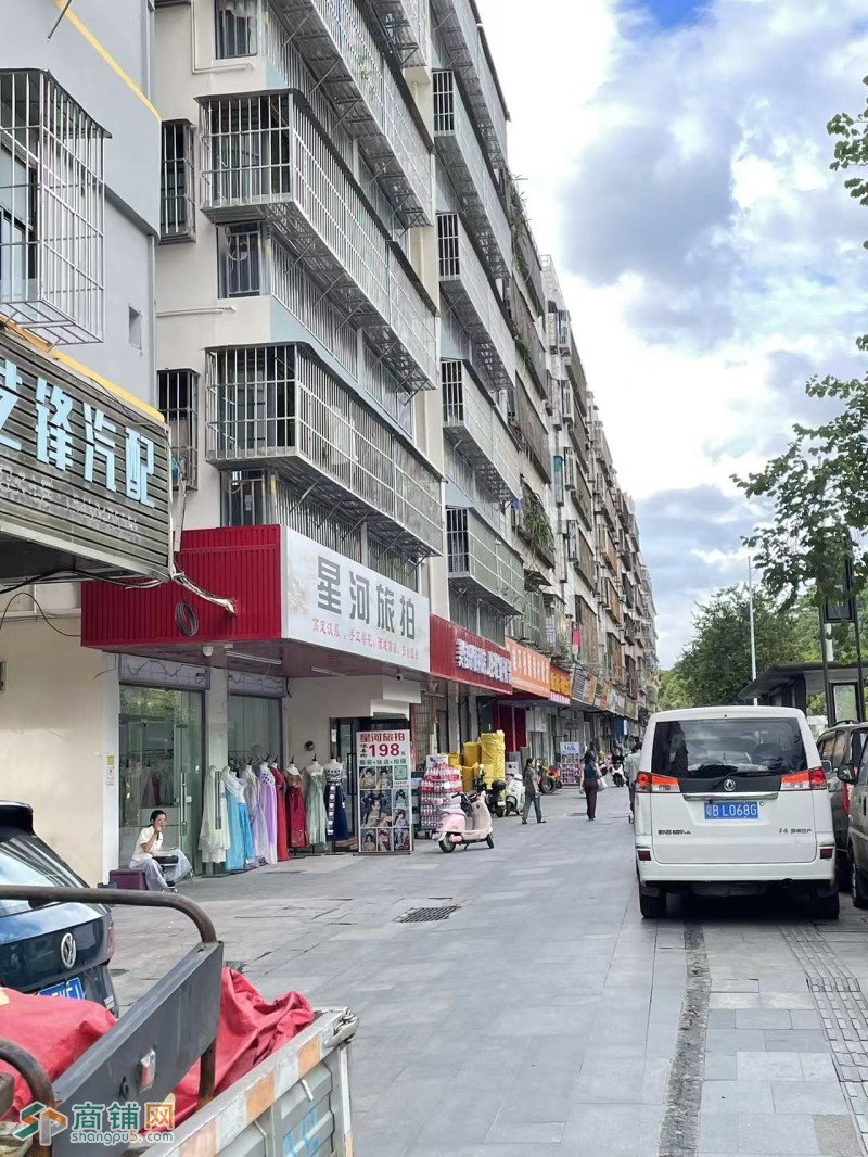 W 龙岗区旅拍店整体优价转让图5