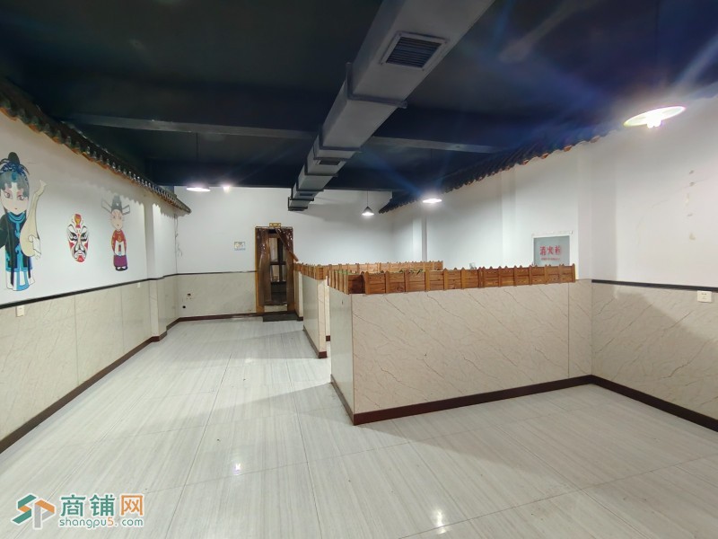 运河区十三中附近一世界中街门市出租图4