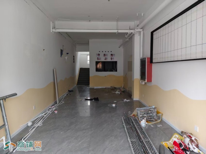 编号25223永济路小学对面世纪家园临街120平门市房东直租图2