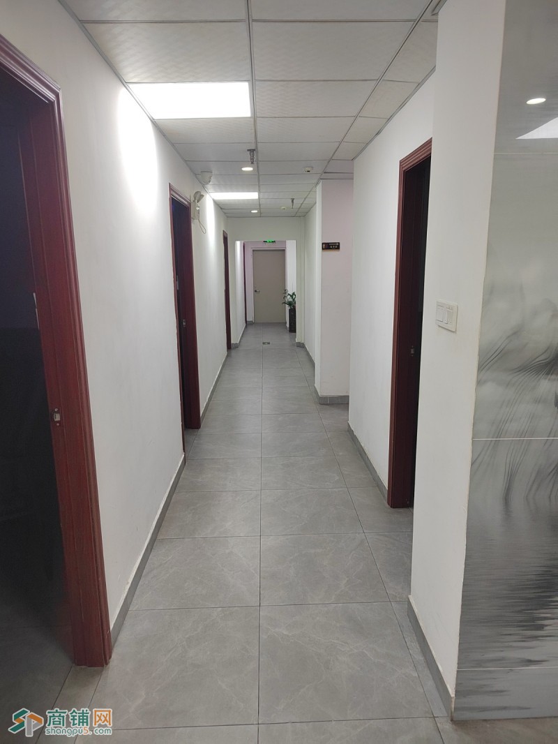 W深圳宝安新安.海雅缤纷城商场旁.喜雀汇·棋牌·茶艺(海雅店)旺铺转让图2